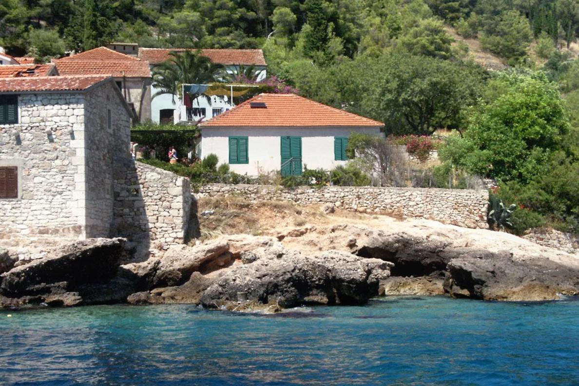 Seaside House For Families With Children Cove Tvrdni Dolac, Hvar - 2057 Gdinj Екстер'єр фото